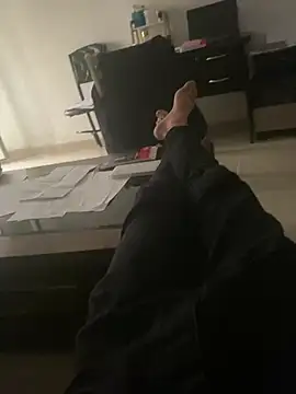 Snapshot of alex-riadh chatting on 9, 1, 2025 alex-riadh online show from 9, 1, 2025