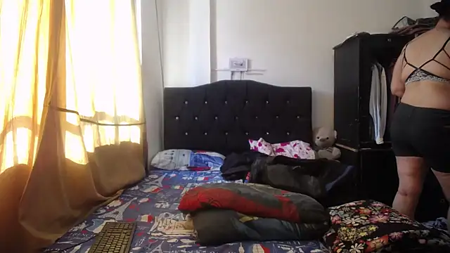 Snapshot of merryymaturee_ chatting on 22, 9, 2025 merryymaturee online show from 22, 9, 2025