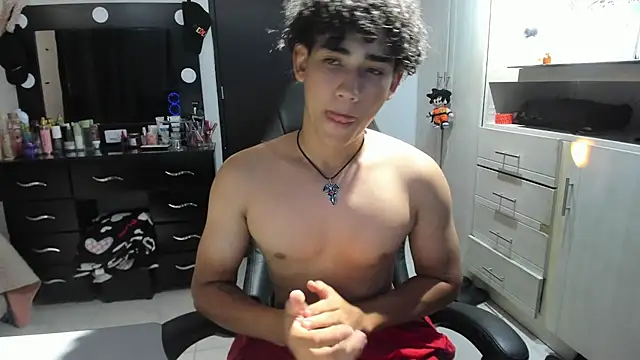 Snapshot of jake_willianss chatting on 7, 5, 2026 jake willianss online show from 7, 5, 2026