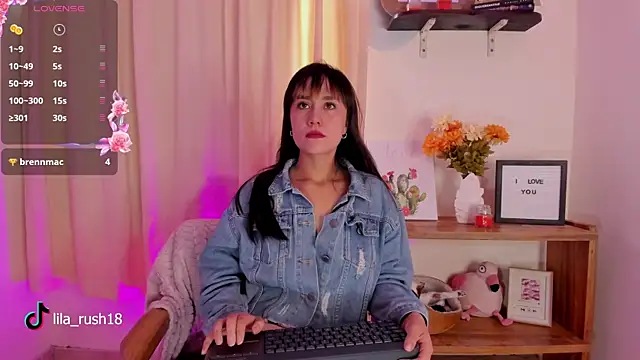 Snapshot of lila_rush chatting on 13, 10, 2025 lila rush online show from 13, 10, 2025