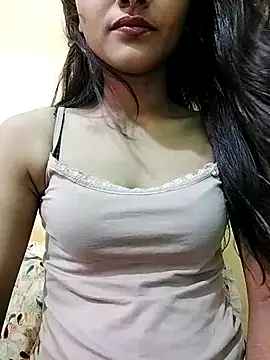 MISSQUEEN48 online show from 25, 2, 2026