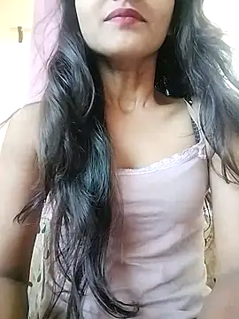 MISSQUEEN48 online show from 22, 3, 2026