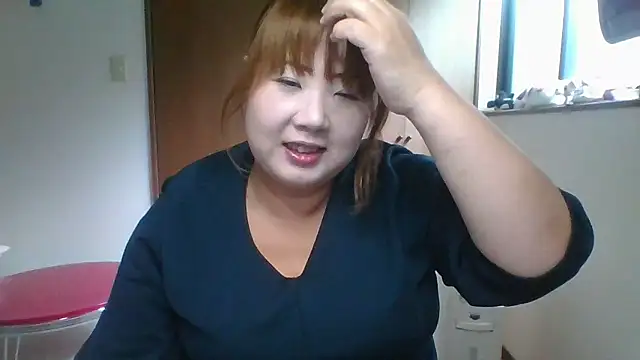 Snapshot of SAKU-RA-chan chatting on 19, 9, 2025 SAKU-RA-chan online show from 19, 9, 2025