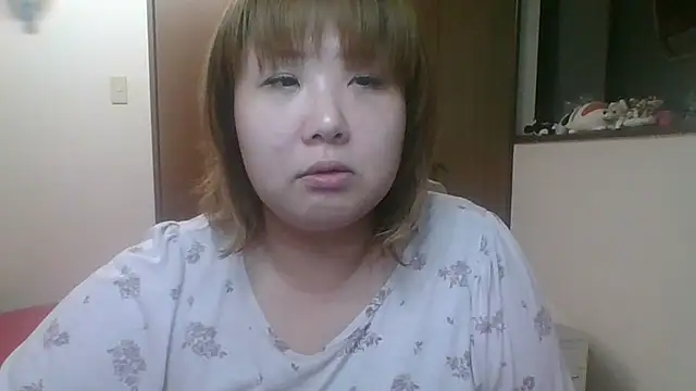 Snapshot of SAKU-RA-chan chatting on 1, 10, 2025 SAKU-RA-chan online show from 1, 10, 2025