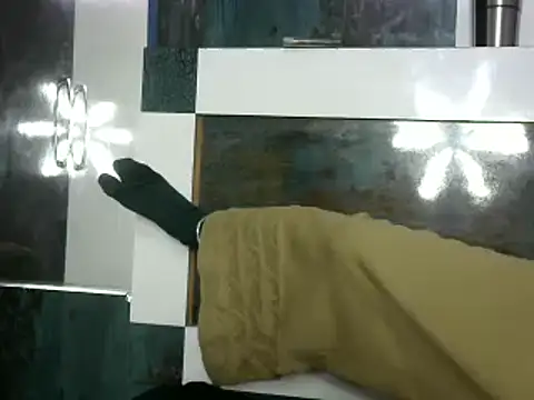 l l ish online show from 3, 1, 2025