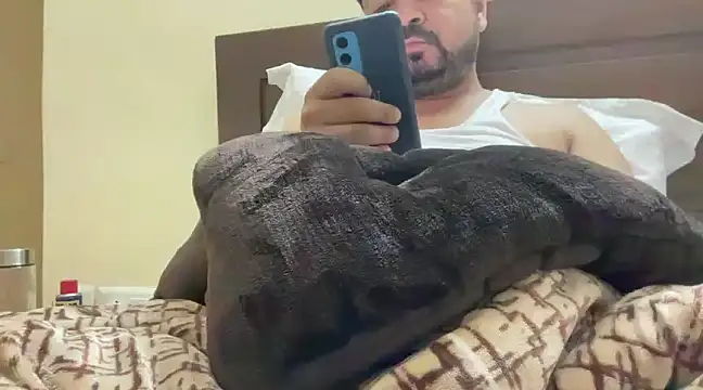 coolboy6566 online show from 14, 2, 2025