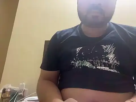 coolboy6566 online show from 13, 10, 2025