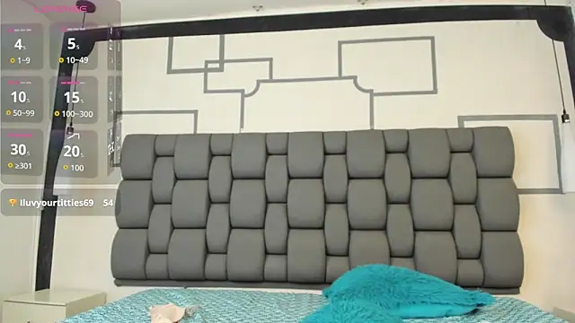 Jade squirtt online show from 18, 10, 2025