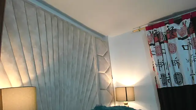 Jade squirtt online show from 21, 10, 2025