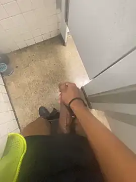 Snapshot of zeekBbc chatting on 9, 2, 2025 zeekBbc online show from 9, 2, 2025