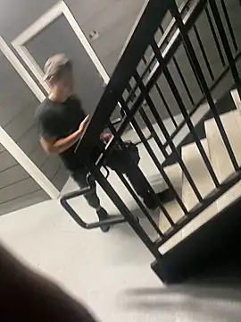 Snapshot of zeekBbc chatting on 24, 10, 2025 zeekBbc online show from 24, 10, 2025