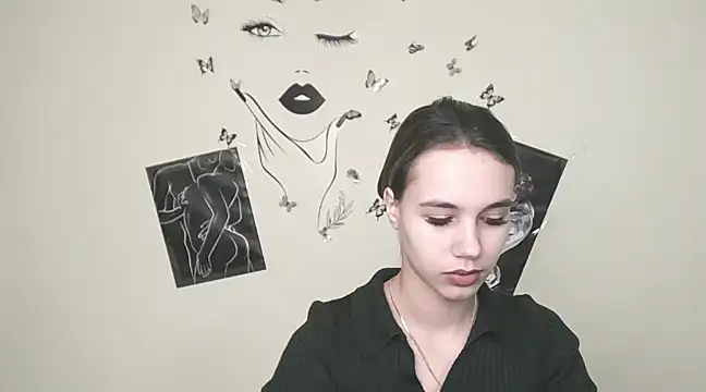  StAcY online show from 8, 1, 2025