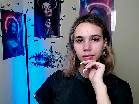  StAcY online show from 5, 10, 2025