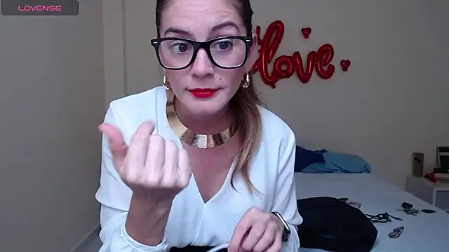 Snapshot of Hanny_24 chatting on 20, 2, 2025 Hanny 24 online show from 20, 2, 2025