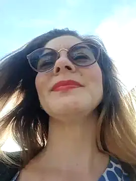 Snapshot of Hanny_24 chatting on 3, 3, 2025 Hanny 24 online show from 3, 3, 2025