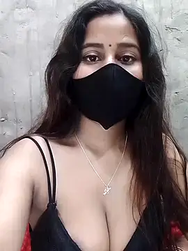 Lalisa sexy online show from 3, 2, 2025