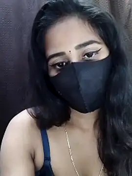 Lalisa sexy online show from 22, 2, 2026