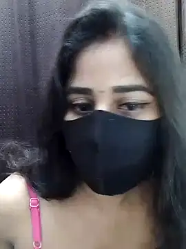 Lalisa sexy online show from 18, 7, 2026