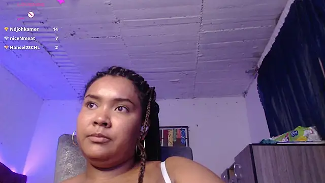 Evelyn Sandoval online show from 11, 1, 2025