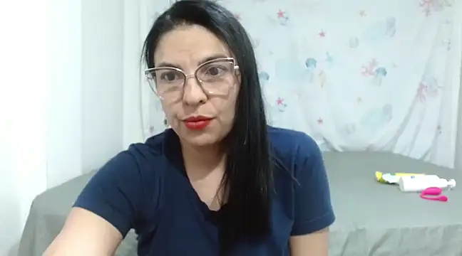 anybellucci43 online show from 18, 3, 2025