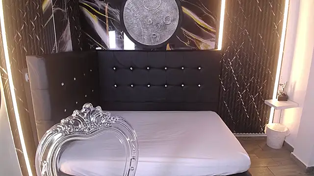 Bruja  Scarlata online show from 7, 10, 2025