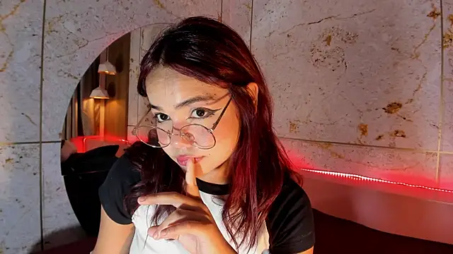 Snapshot of anastasia_jhons chatting on 14, 2, 2025 anastasia jhons online show from 14, 2, 2025