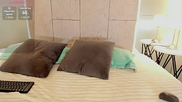 Snapshot of anastasia_jhons chatting on 22, 10, 2025 anastasia jhons online show from 22, 10, 2025