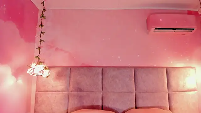 Snapshot of anastasia_jhons chatting on 20, 11, 2025 anastasia jhons online show from 20, 11, 2025