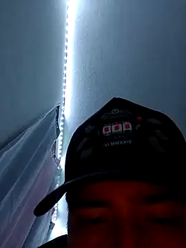 Snapshot of Neithan__23 chatting on 2, 11, 2025 Neithan 23 online show from 2, 11, 2025