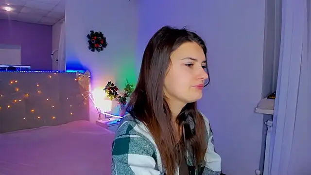 Snapshot of Laura_Leee chatting on 10, 1, 2026 Laura Leee online show from 10, 1, 2026