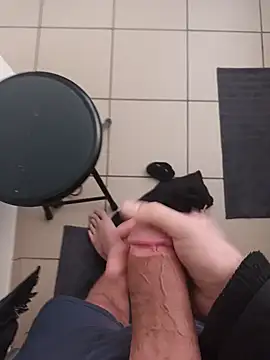 casper0303 online show from 10, 3, 2025