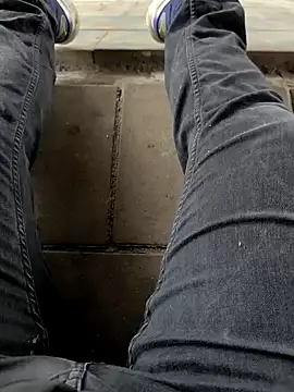 Snapshot of OdinWolf1990 chatting on 19, 11, 2025 OdinWolf1990 online show from 19, 11, 2025