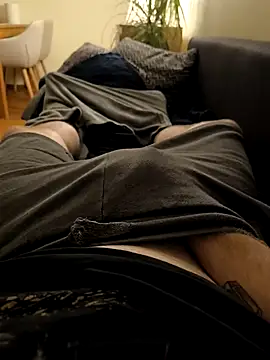 Snapshot of OdinWolf1990 chatting on 20, 11, 2025 OdinWolf1990 online show from 20, 11, 2025