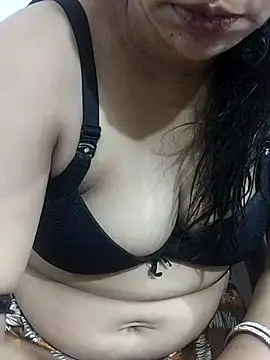 Urmila bhabhii online show from 4, 7, 2026