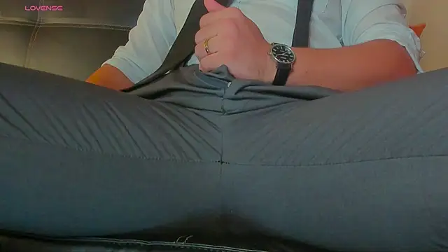 MrLonely02 online show from 10, 1, 2025