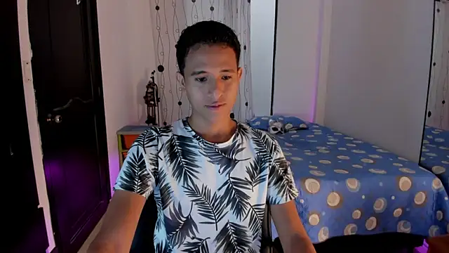 Snapshot of alessandro_wizard chatting on 4, 3, 2025 alessandro wizard online show from 4, 3, 2025