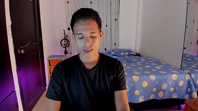 Snapshot of alessandro_wizard chatting on 13, 3, 2025 alessandro wizard online show from 13, 3, 2025