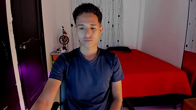 Snapshot of alessandro_wizard chatting on 21, 3, 2025 alessandro wizard online show from 21, 3, 2025