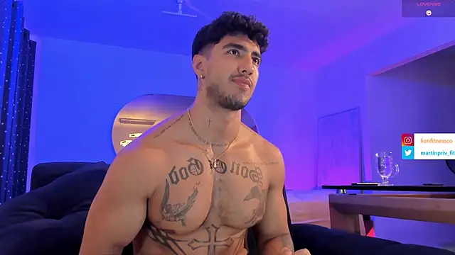 Snapshot of JACOB_MARTINS chatting on 16, 2, 2025 JACOB MARTINS online show from 16, 2, 2025