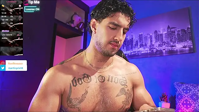 Snapshot of JACOB_MARTINS chatting on 15, 9, 2025 JACOB MARTINS online show from 15, 9, 2025