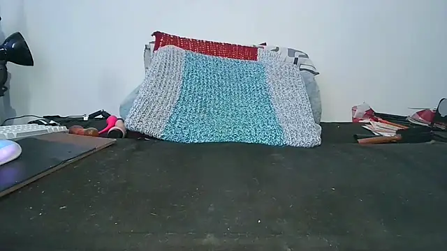 Snapshot of Elizabeth68 chatting on 4, 3, 2026 Elizabeth68 online show from 4, 3, 2026