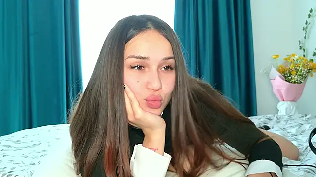 Snapshot of Brenda_M00n chatting on 14, 3, 2025 Brenda M00n online show from 14, 3, 2025