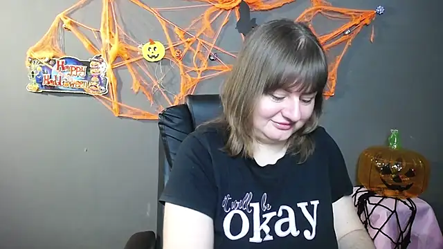 Snapshot of ZannaDreil chatting on 22, 10, 2025 ZannaDreil online show from 22, 10, 2025