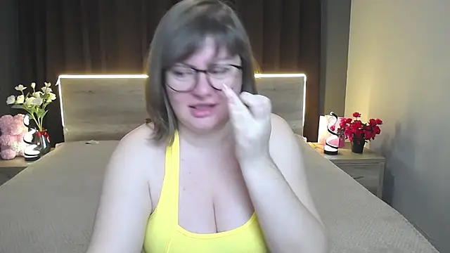 Snapshot of ZannaDreil chatting on 19, 11, 2025 ZannaDreil online show from 19, 11, 2025