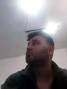 Snapshot of SINUECASTILLO chatting on 11, 1, 2025 SINUECASTILLO online show from 11, 1, 2025