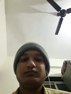 Snapshot of Jonrobinso chatting on 19, 12, 2024 Jonrobinso online show from 19, 12, 2024