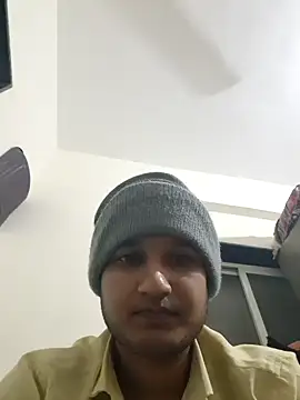 Snapshot of Jonrobinso chatting on 23, 12, 2024 Jonrobinso online show from 23, 12, 2024