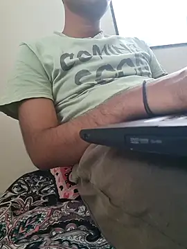 Snapshot of Jonrobinso chatting on 4, 3, 2025 Jonrobinso online show from 4, 3, 2025