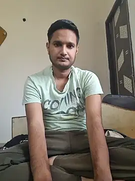 Snapshot of Jonrobinso chatting on 8, 3, 2025 Jonrobinso online show from 8, 3, 2025
