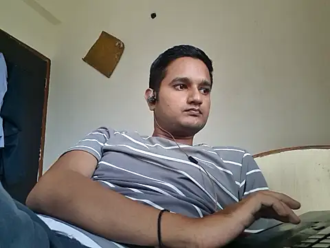 Snapshot of Jonrobinso chatting on 6, 10, 2025 Jonrobinso online show from 6, 10, 2025